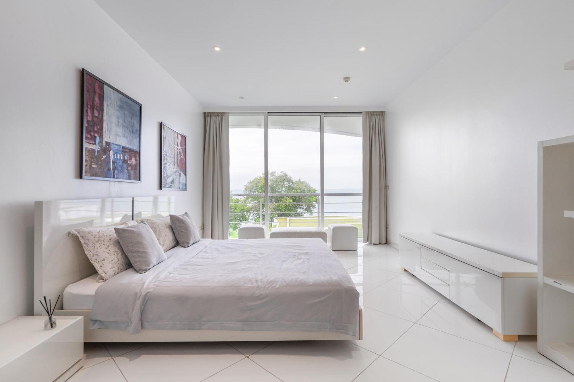 Pure Sunset Beach - Ocean View Room, Pattaya Na Chom Thian Exterior photo